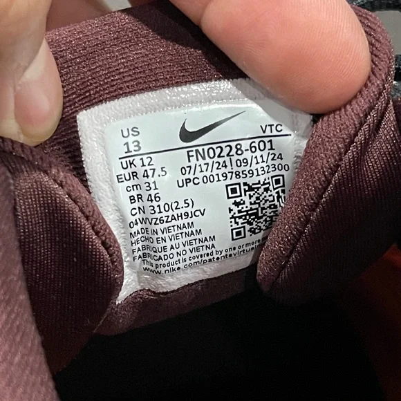 Nike Journey Men's “Burgundy Crush” Athletic Shoes - Picture 6 of 8